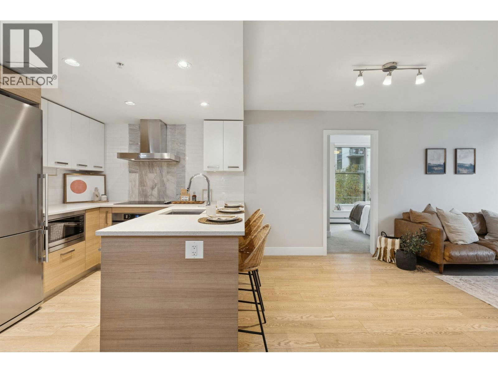329-1783 Manitoba Street, Vancouver, BC, V5Y 0K1