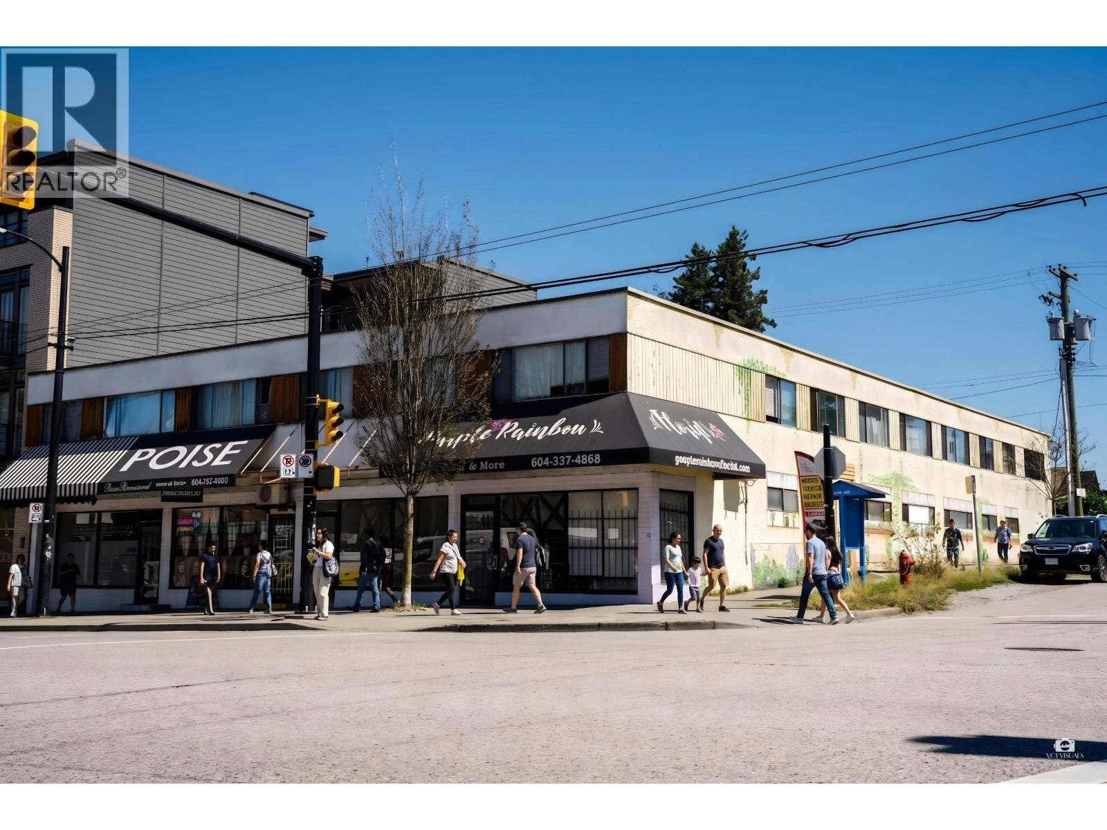4384 Fraser Street - 5