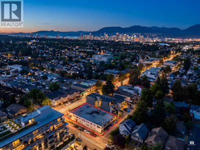 4384 Fraser Street - 2