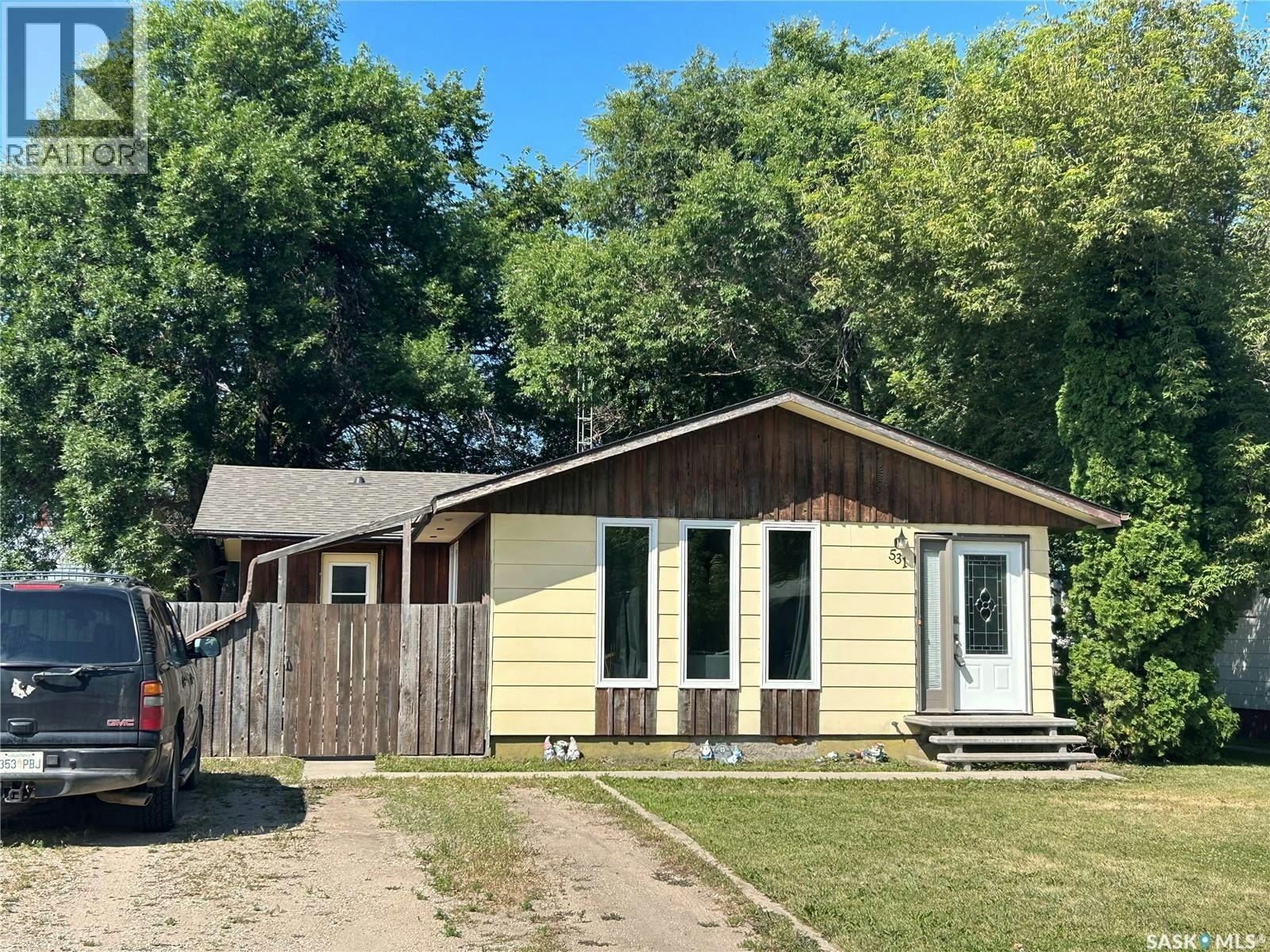 531 6th Street, Humboldt, SK, S0K 2A0