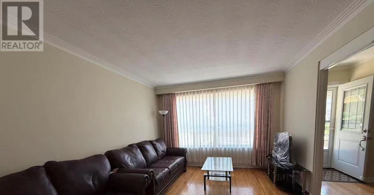 366 Highfield Road, Toronto, ON, M4L 2V6 - 5