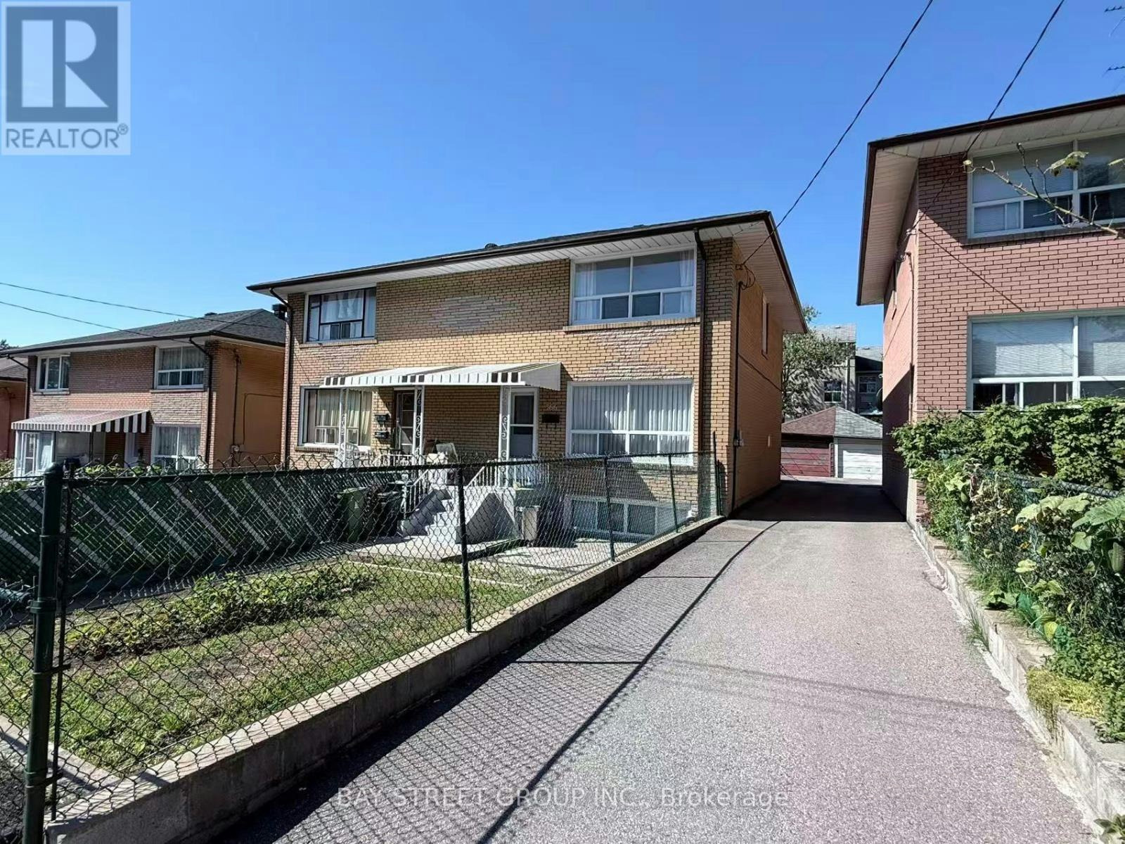 366 Highfield Road, Toronto, ON, M4L 2V6