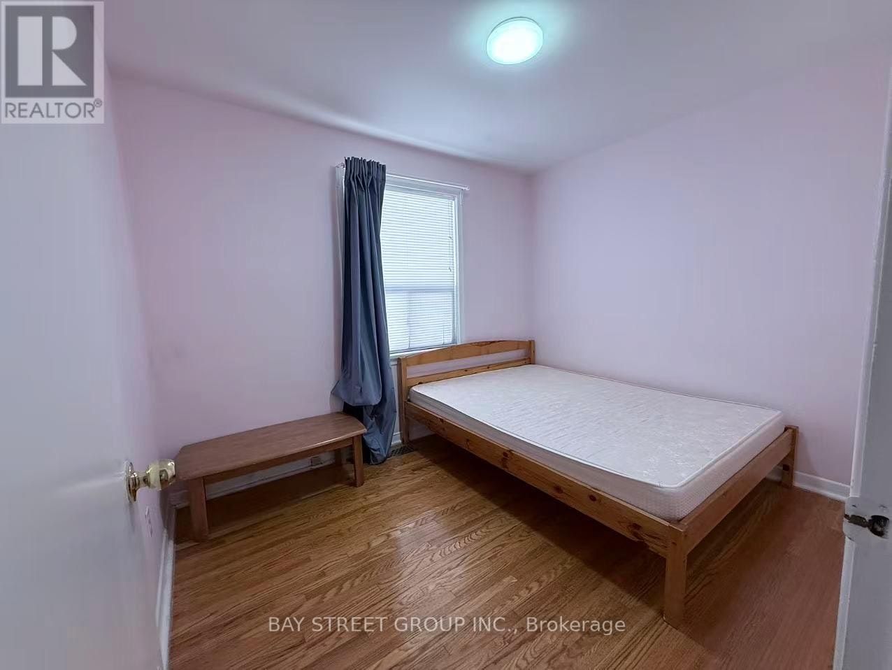 366 Highfield Road, Toronto, ON, M4L 2V6 - 18