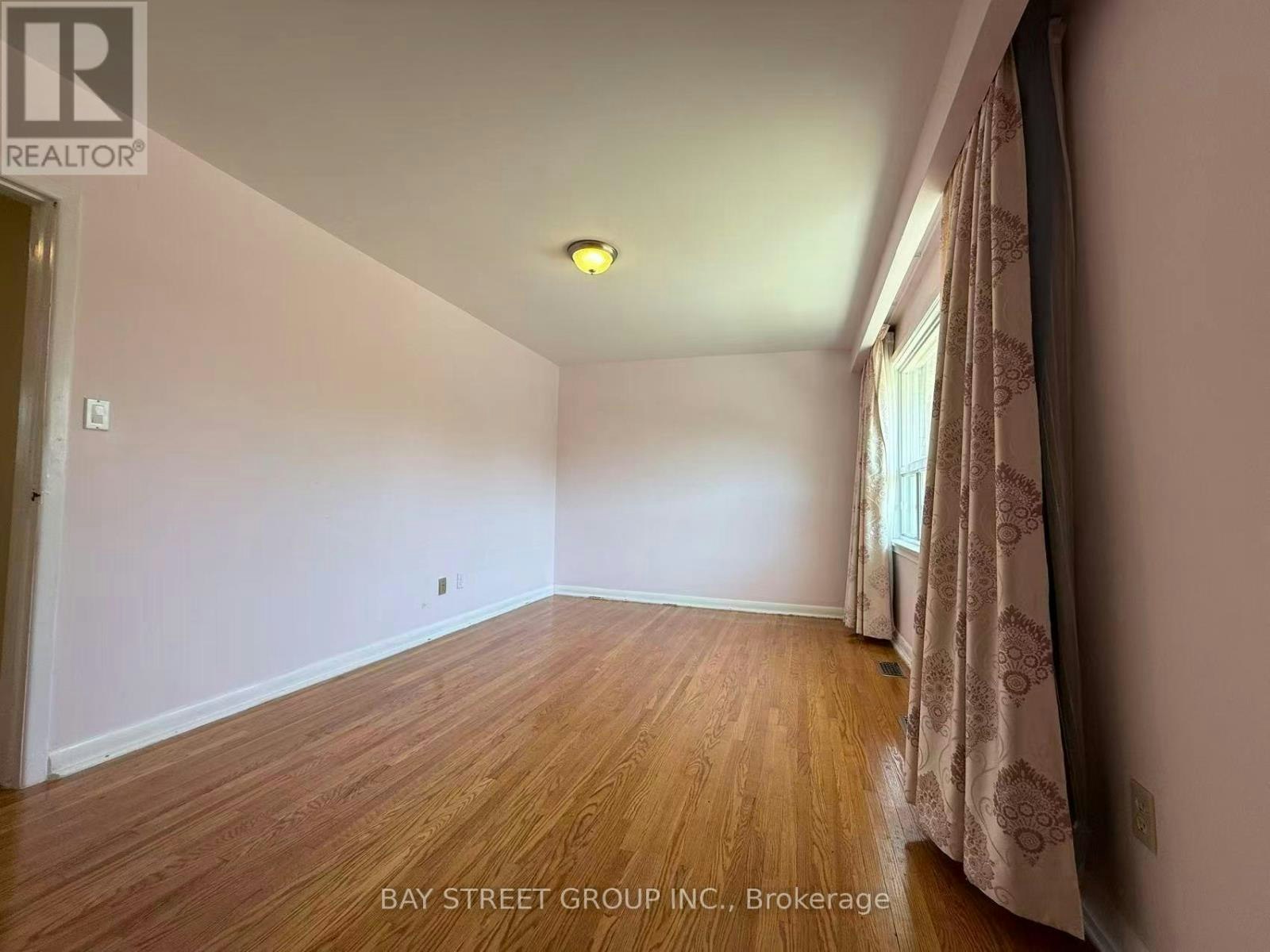 366 Highfield Road, Toronto, ON, M4L 2V6 - 15