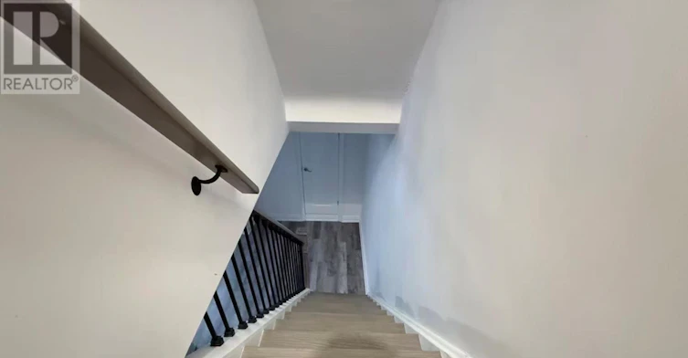366 Highfield Road, Toronto, ON, M4L 2V6 - 23