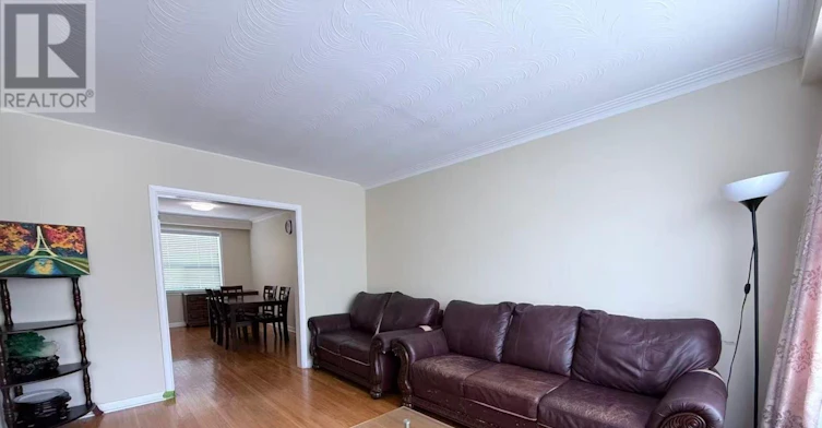 366 Highfield Road, Toronto, ON, M4L 2V6 - 4