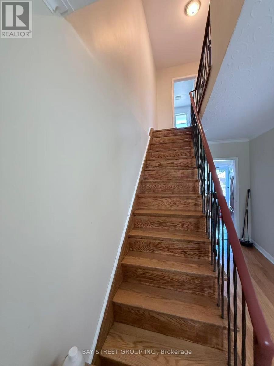 366 Highfield Road, Toronto, ON, M4L 2V6 - 13