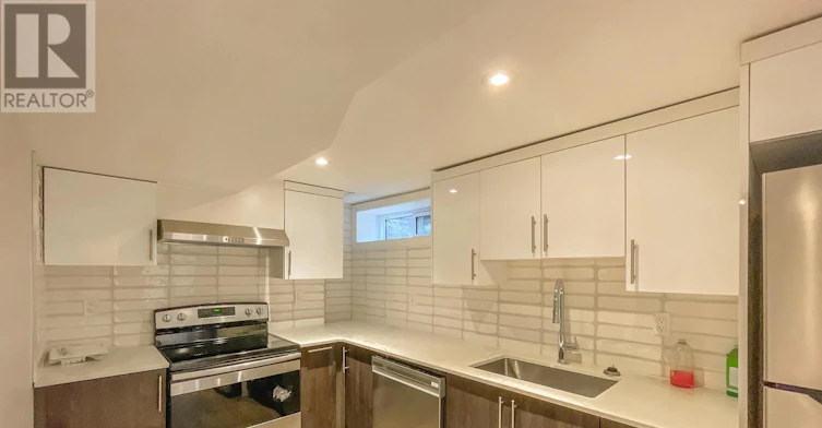 B-3420 Albion Road S, Ottawa, ON, K1V 8W3 - 3