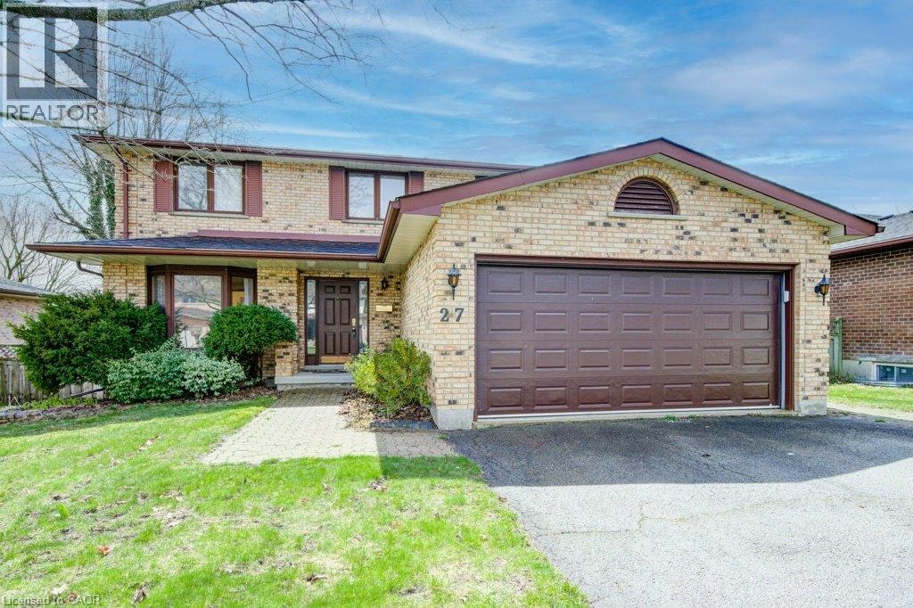 27 Walmer Gardens, London, ON, N6G 4H4