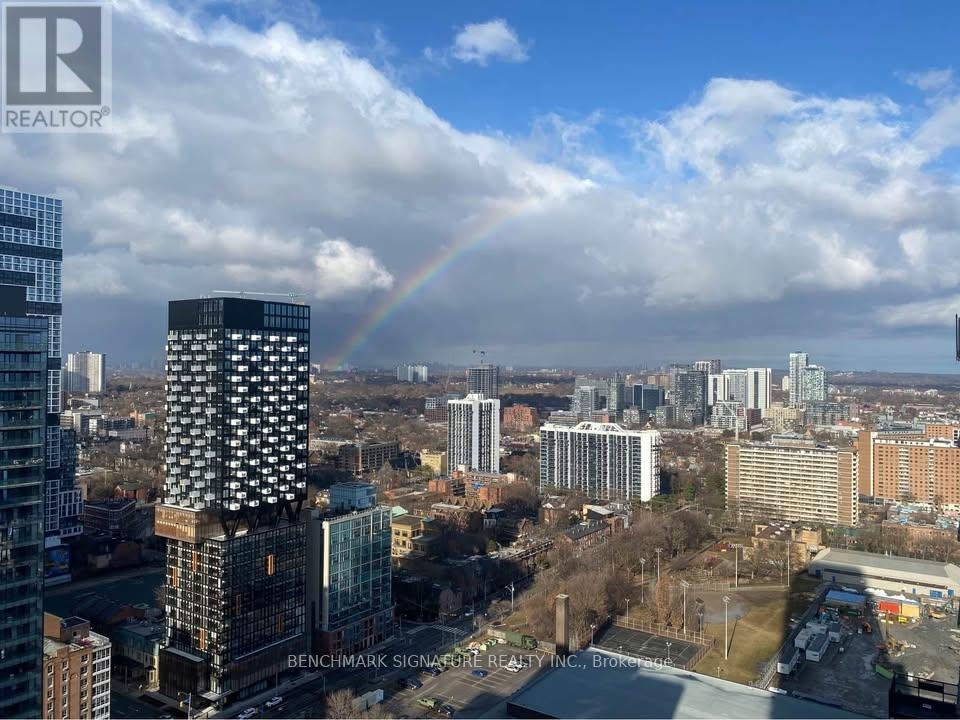 3202-88 Queen Street E, Toronto, ON, M5C 0B6 - 4