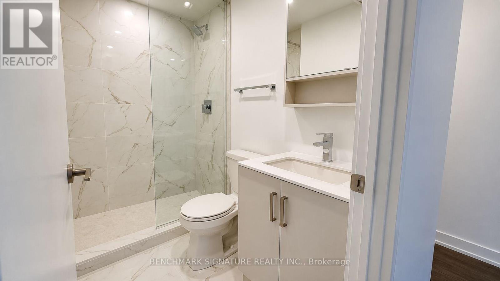 3202-88 Queen Street E, Toronto, ON, M5C 0B6 - 9