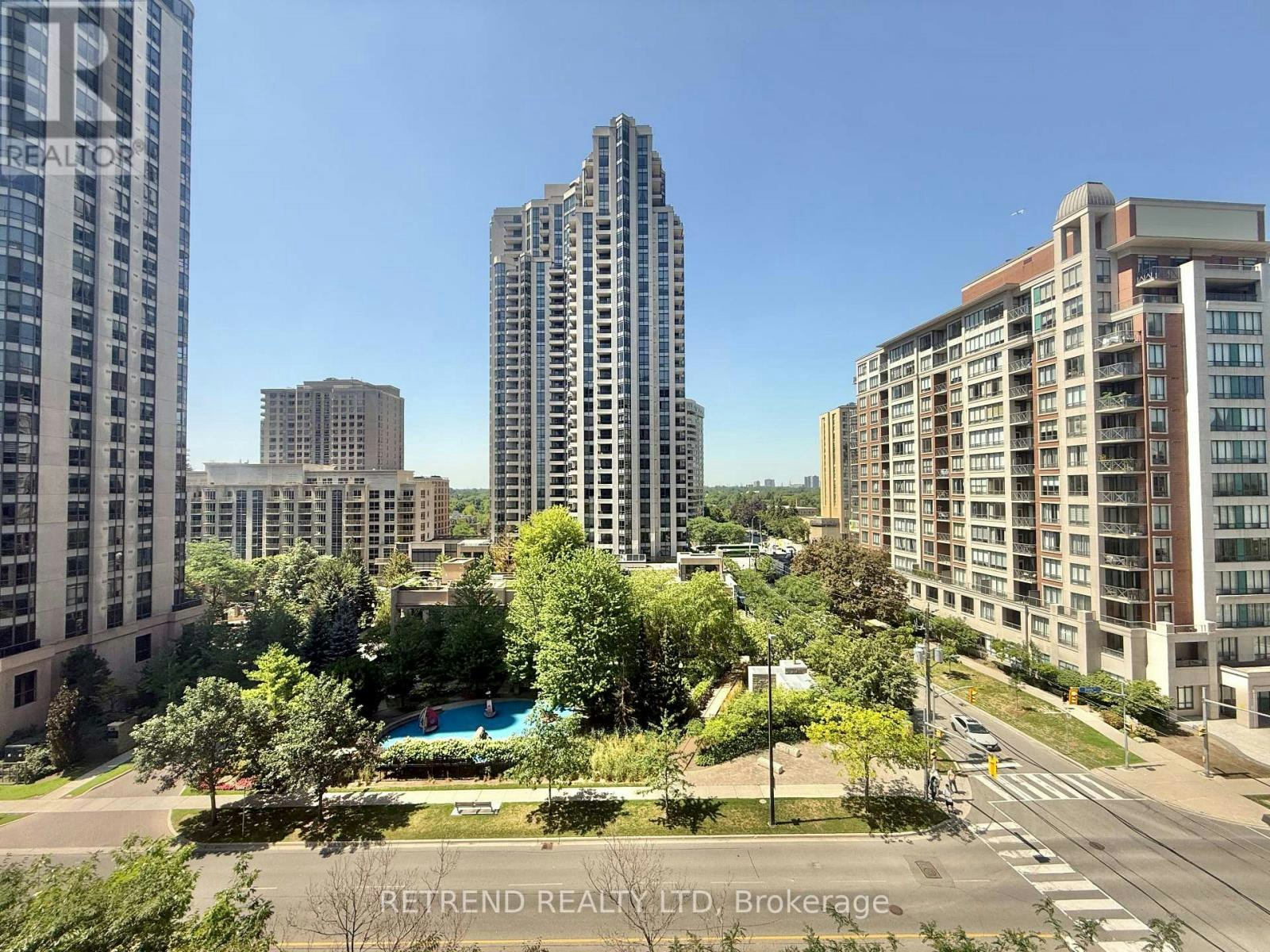1011-18 Sommerset Way, Toronto, ON, M2N 6X5 - 21