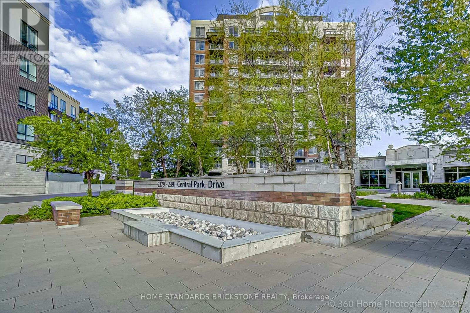 702-2391 Central Park Drive, Oakville, ON, L6H 0E4 - 2