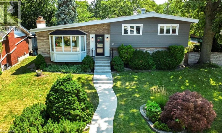 69 Pleasant Avenue