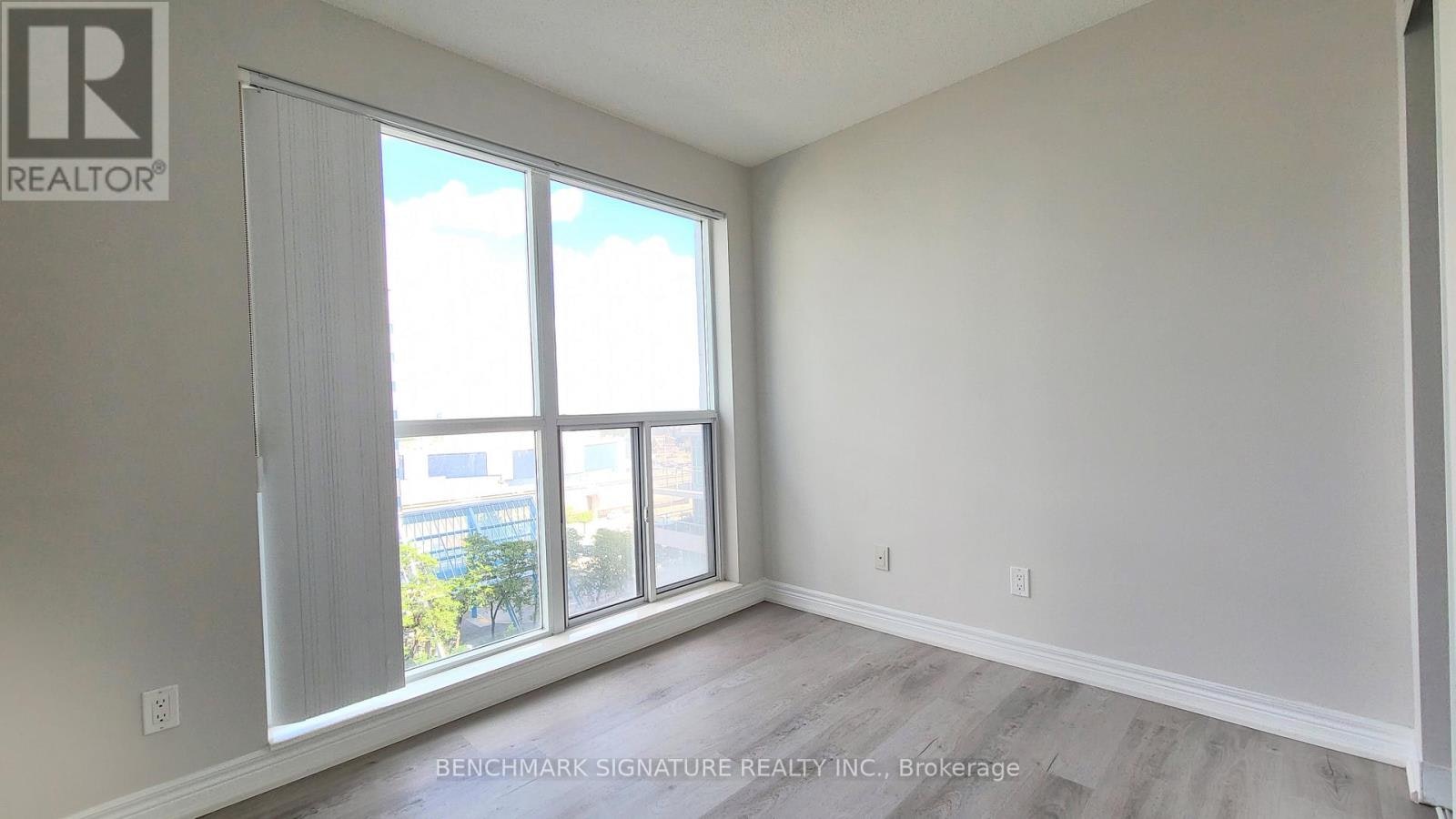 902-60 Town Centre Court, Toronto, ON, M1P 0B1 - 12