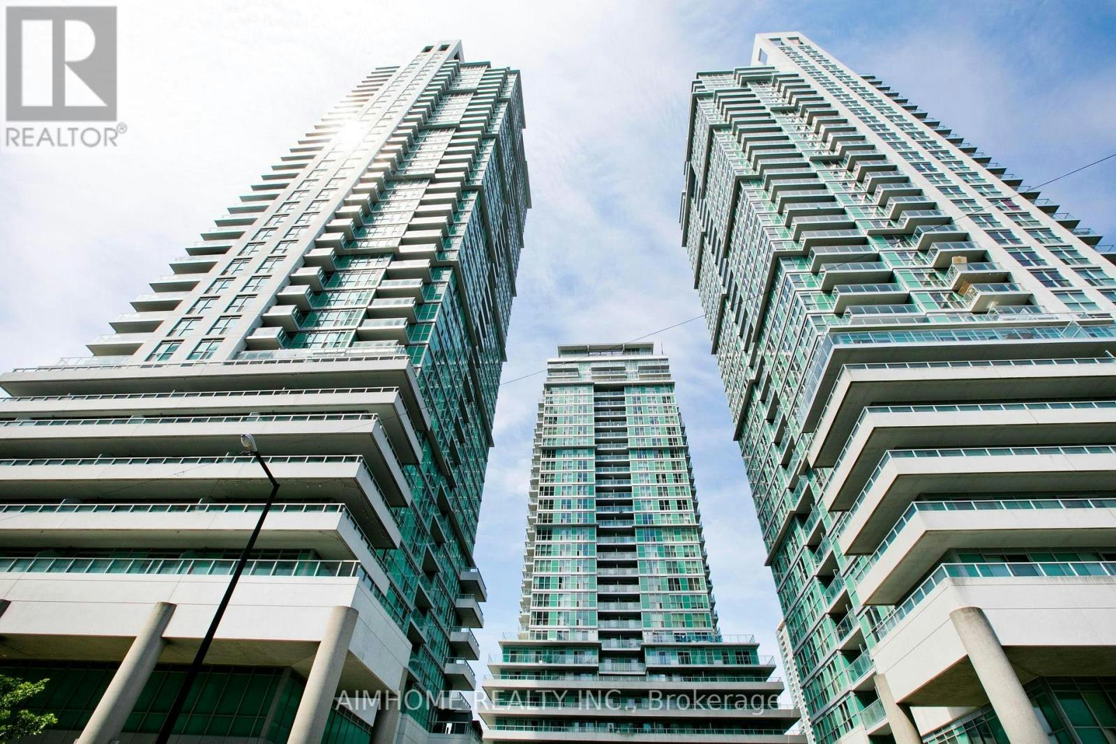 2402-60 Town Centre Court, Toronto, ON, M1P 0B1