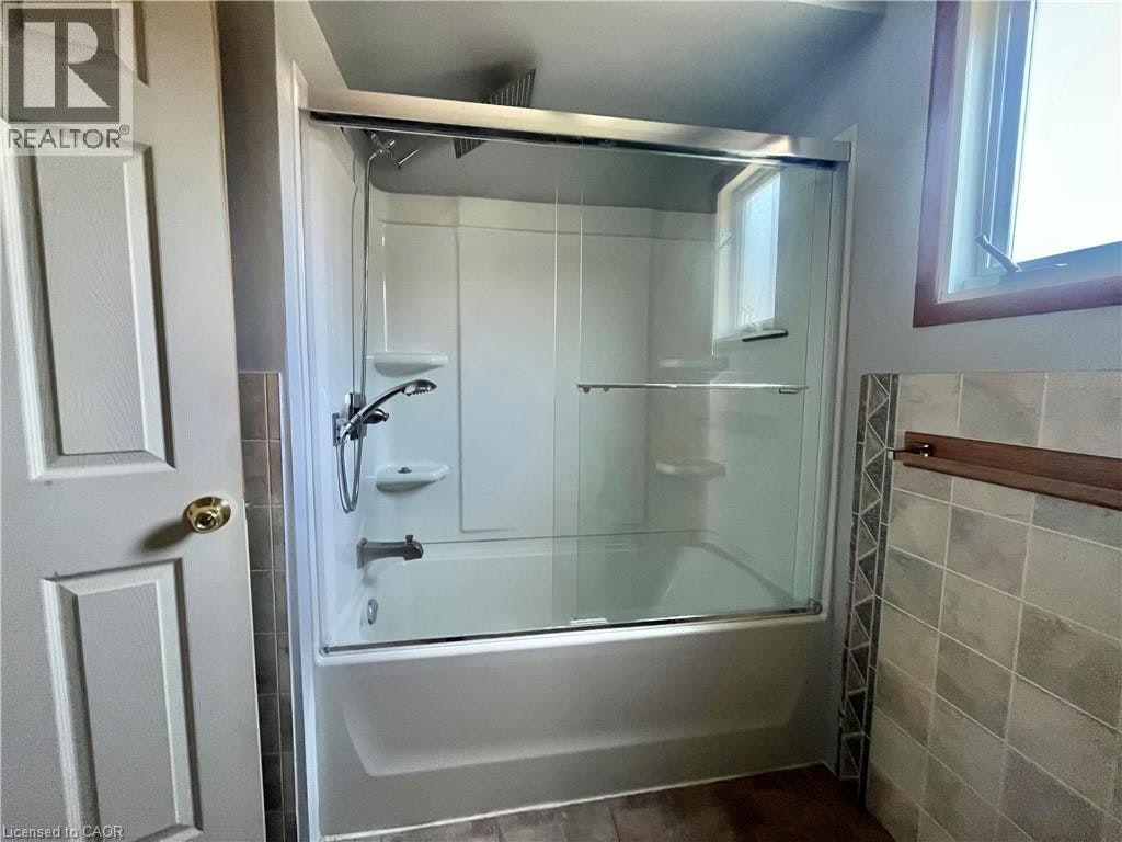 10480 Lonsdale Crescent, Windsor, ON, N8R 2E3 - 9