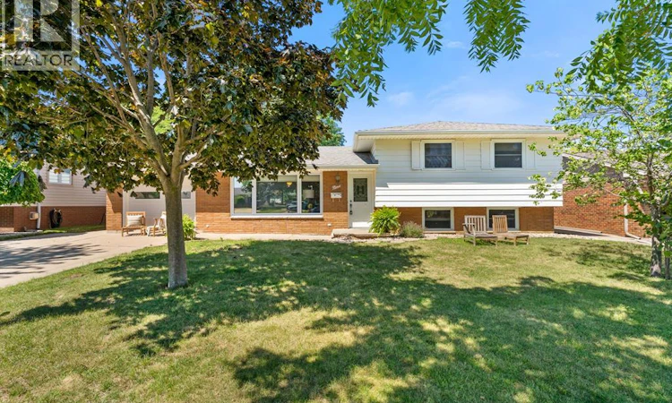 9 Rickway Drive