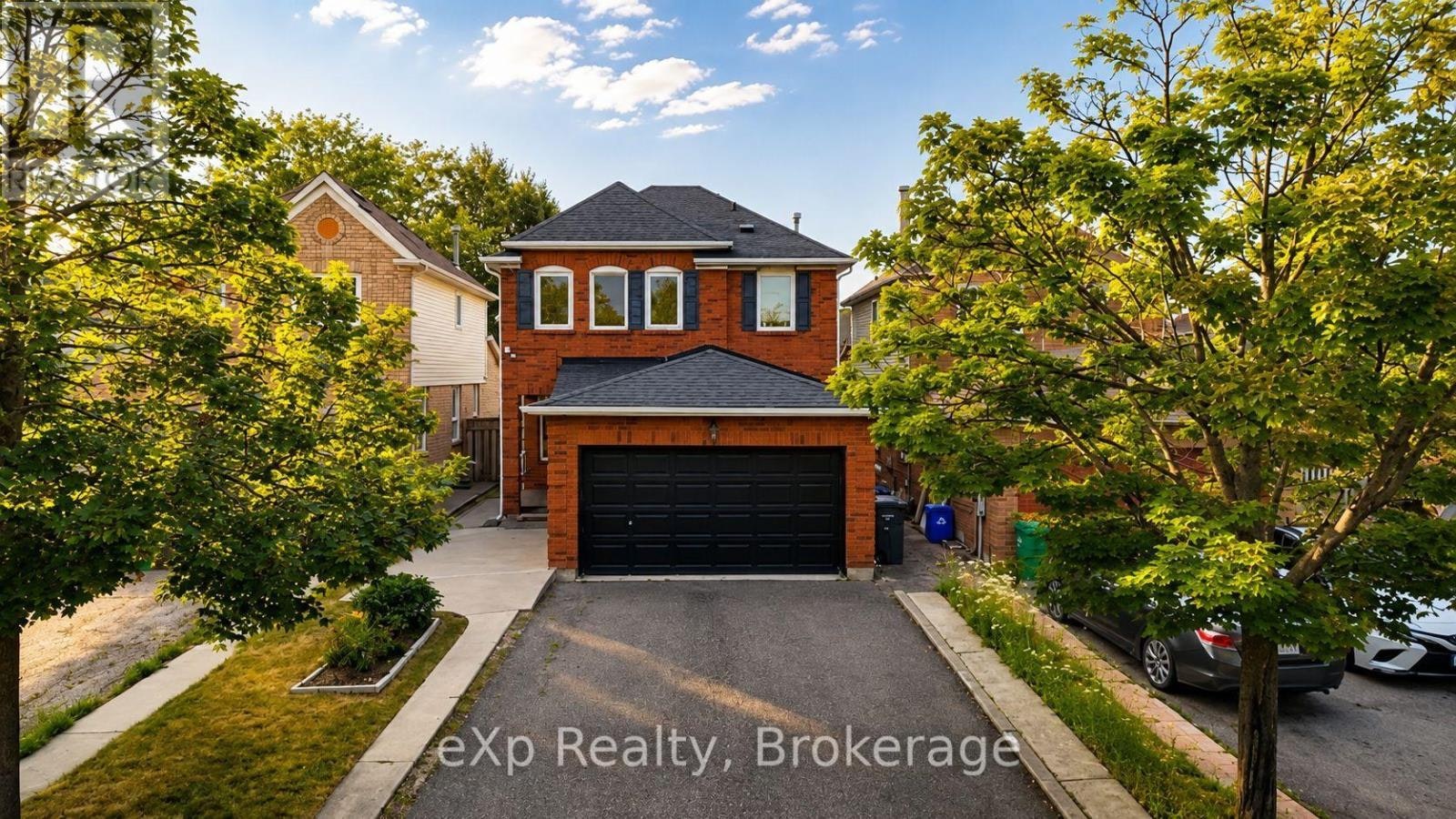 39 Matterdale Avenue, Brampton, ON, L6Y 4J6