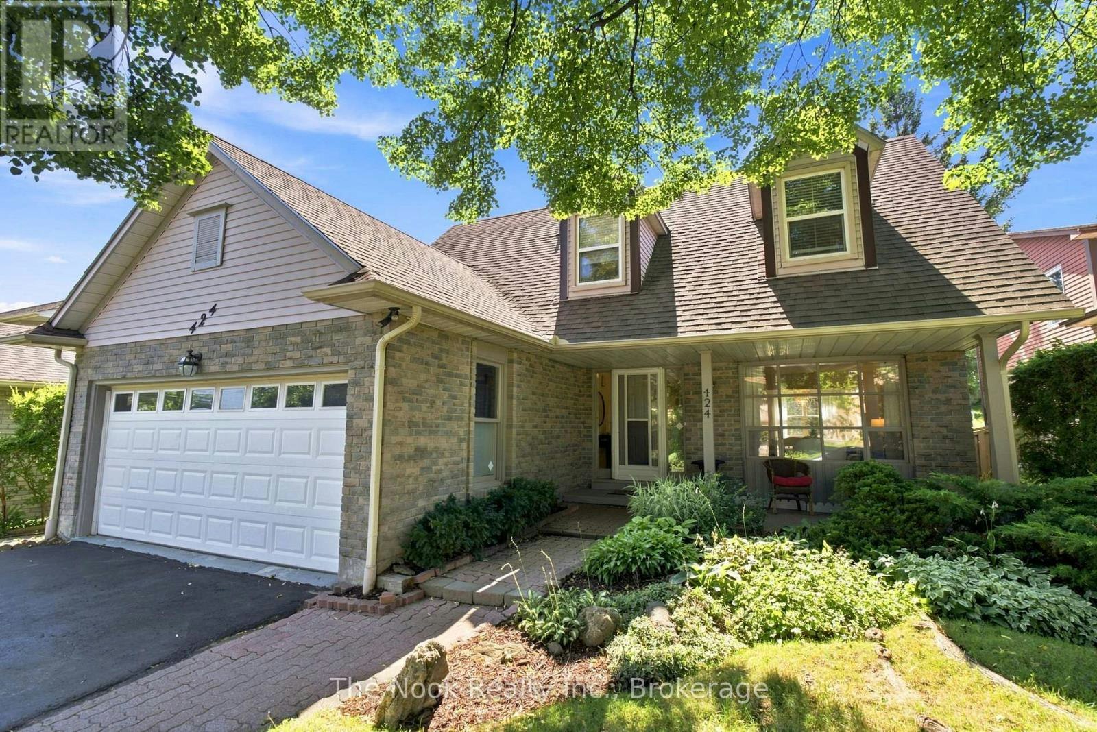 424 Prince Of Wales Drive, Whitby, ON, L1N 6M9