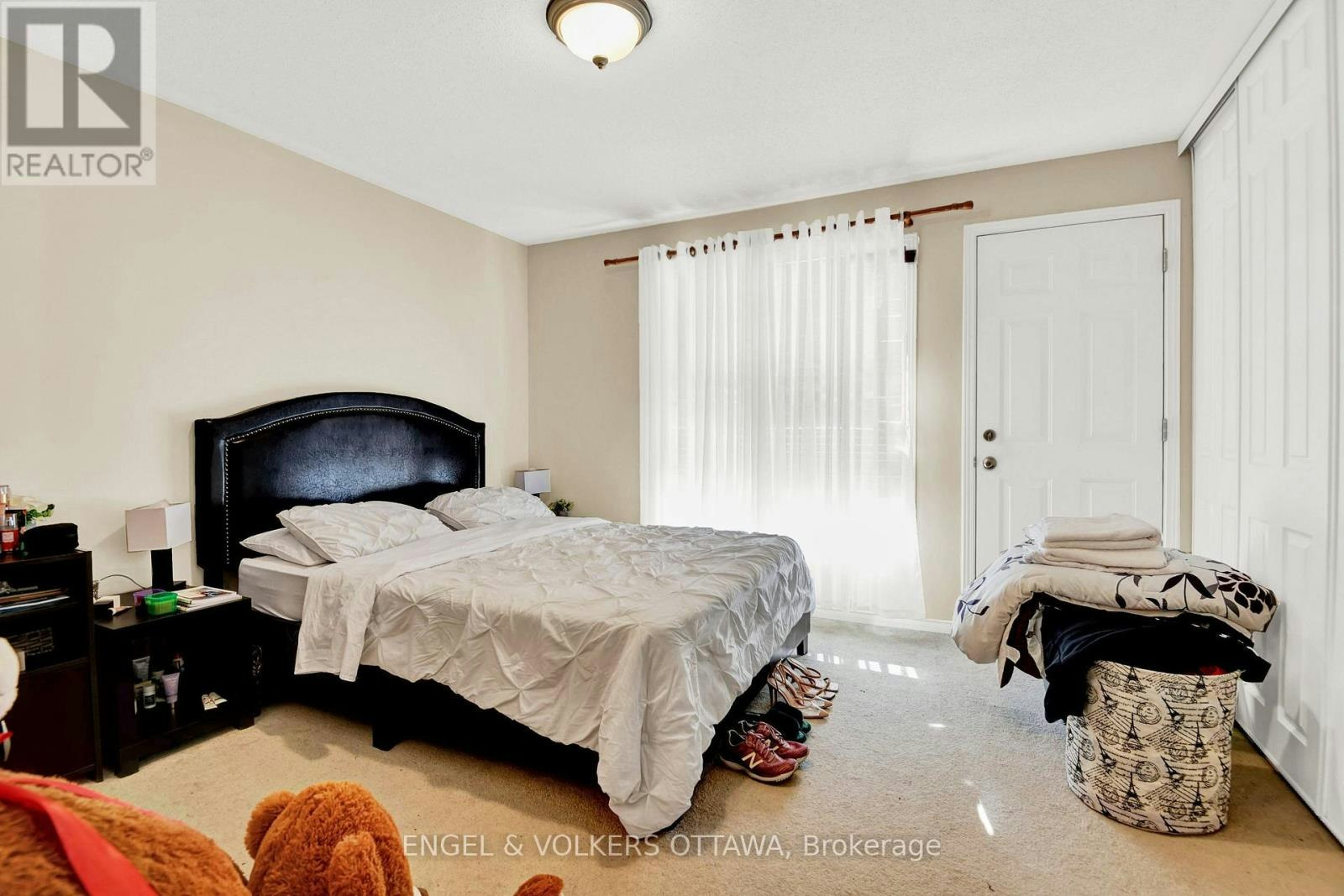 38 Lakepointe Drive, Ottawa, ON, K4A 5E3 - 26