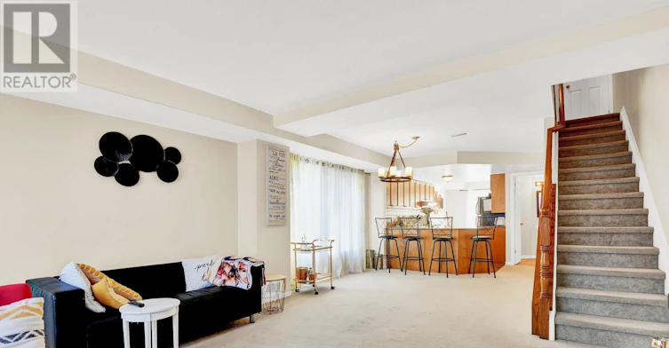 38 Lakepointe Drive, Ottawa, ON, K4A 5E3 - 11
