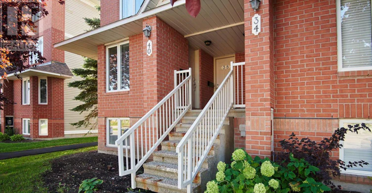 38 Lakepointe Drive, Ottawa, ON, K4A 5E3 - 2