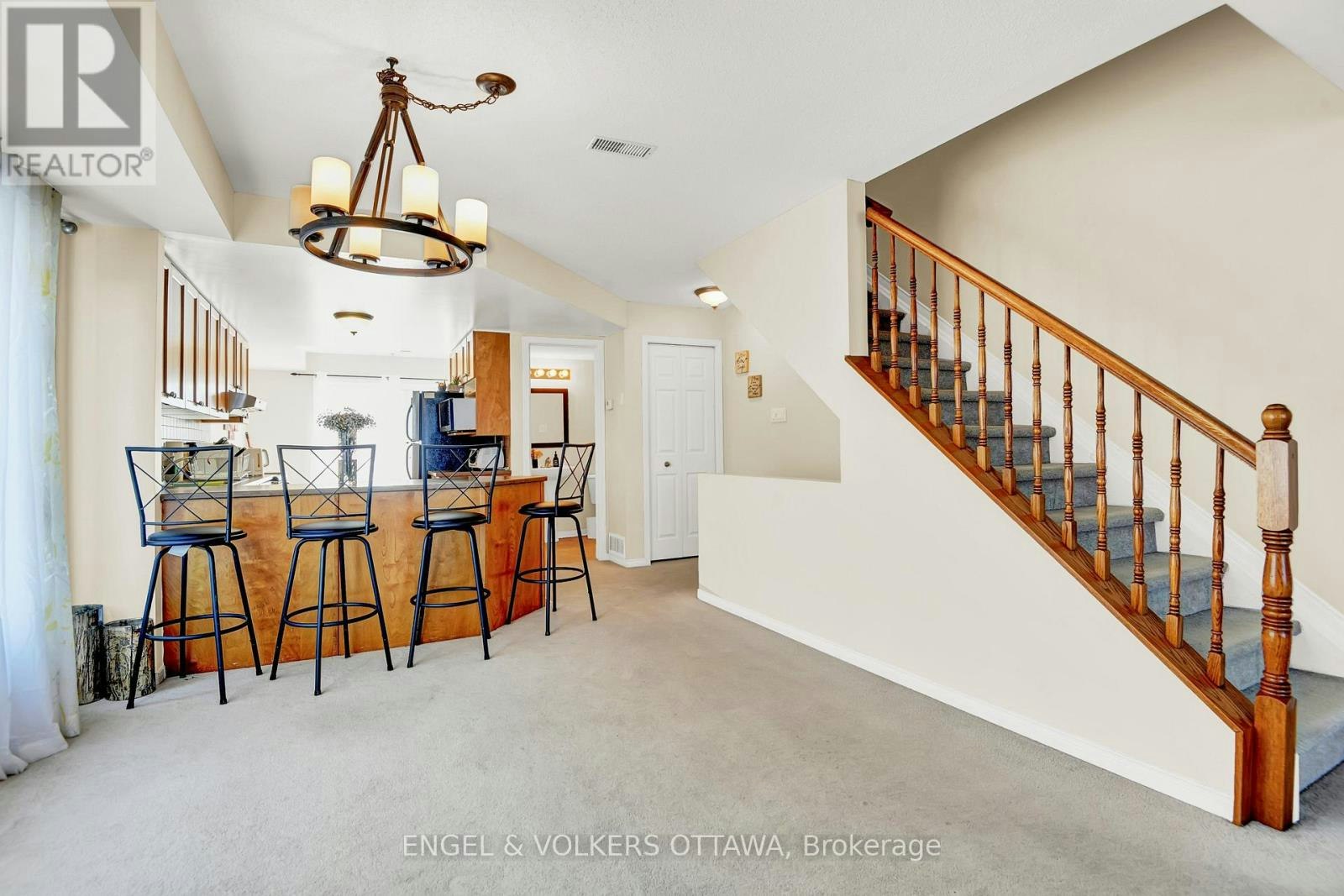 38 Lakepointe Drive, Ottawa, ON, K4A 5E3 - 9