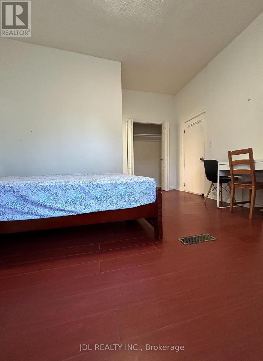 SUITE Aa, Main Floor 4 Fitzroy Terr Terrace, Toronto, ON, M5T 2K3 - 4