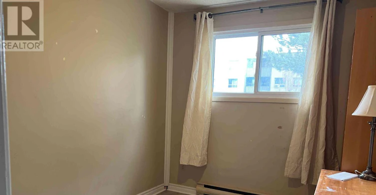 26-40 Summit Avenue, London, ON, N6H 4S3 - 4