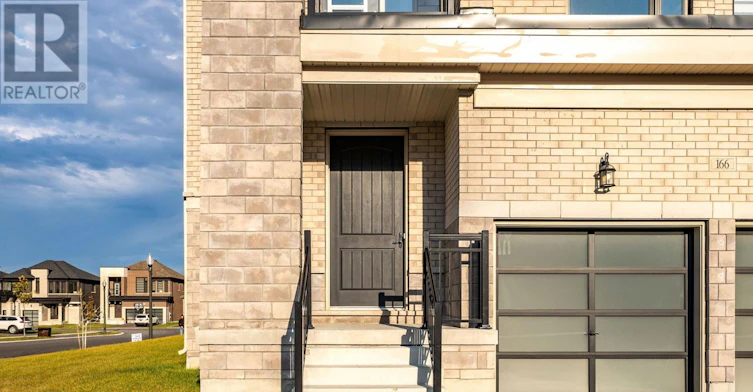 166 Prince Charles Crescent, Woodstock, ON, N4T 0N1 - 4