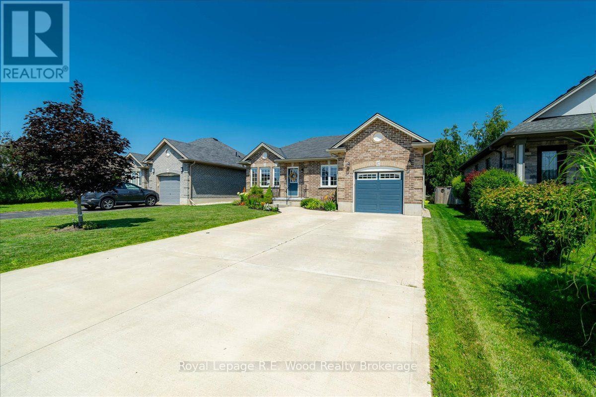 87 Irving Drive, Norwich, ON, N0J 1P0