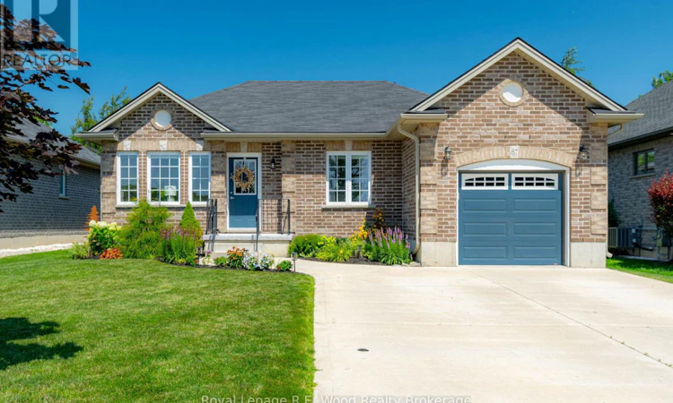 87 Irving Drive