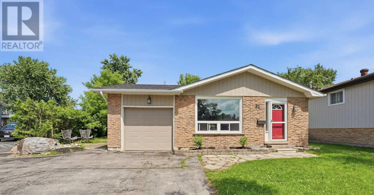 32 Courtice Crescent, Collingwood, ON, L9Y 4G1