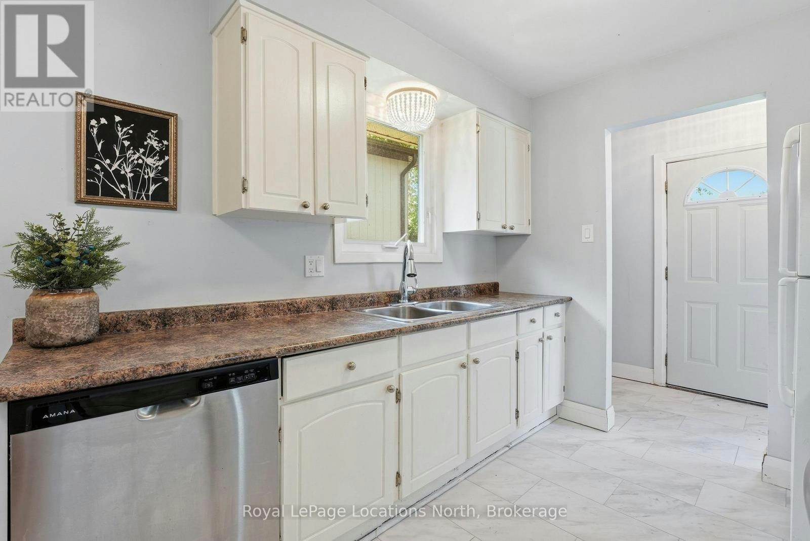 32 Courtice Crescent, Collingwood, ON, L9Y 4G1 - 11