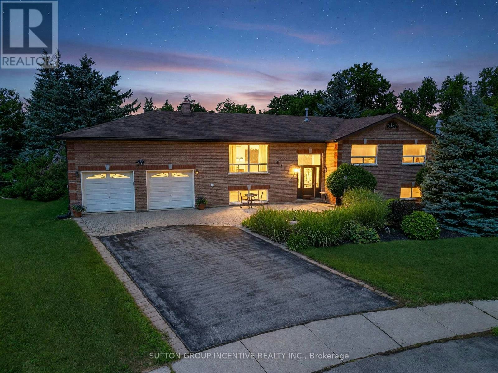 2114 Chantler Street, Innisfil, ON, L9S 1B6
