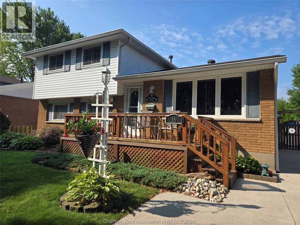 16 Donalda Drive, Chatham-Kent, ON, N7L 4J5