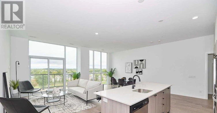 914-SUB 7711 Penthouse Green Vista Gate, Niagara Falls, ON, L2H 1R1