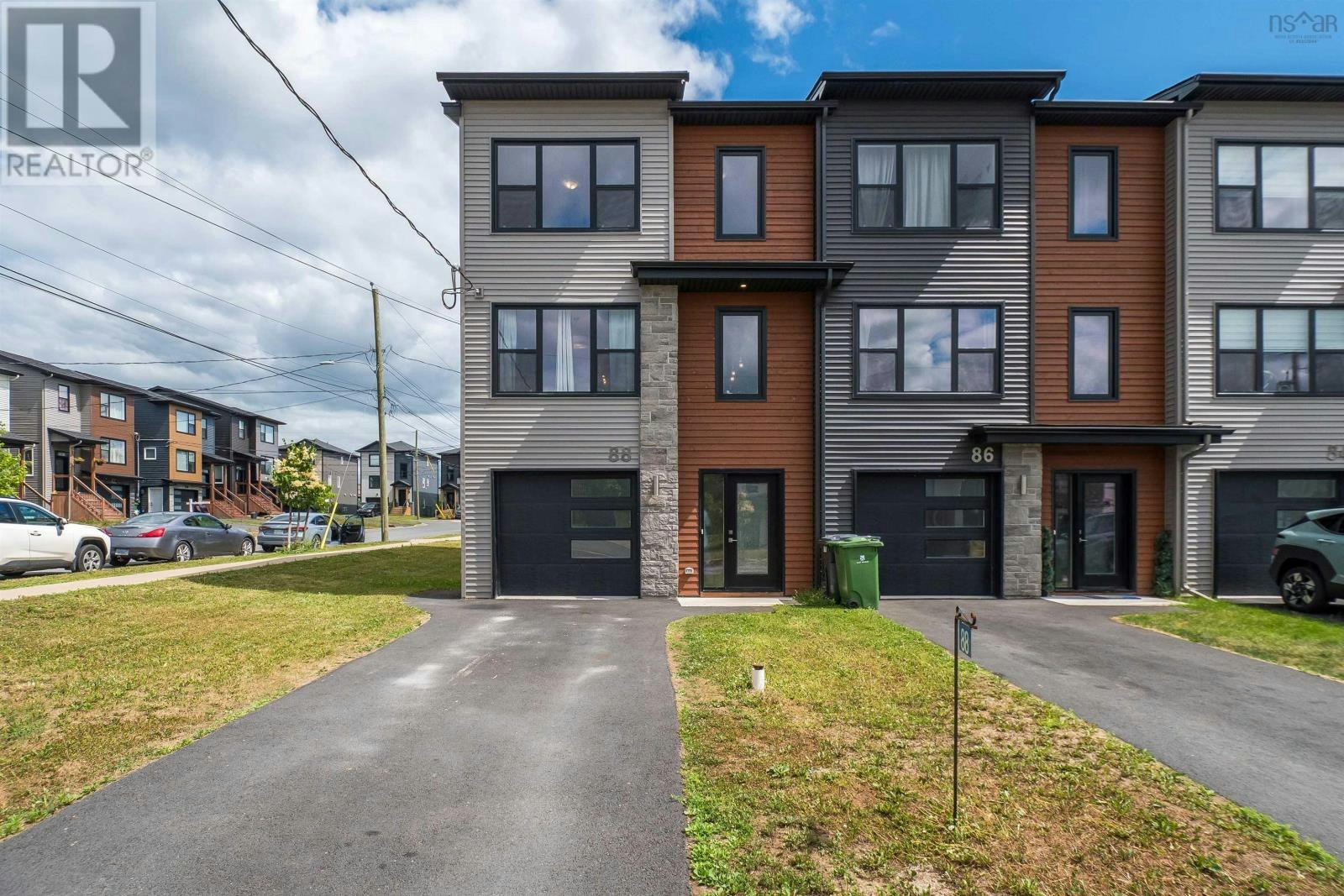 88 Tyler Street, Elmsdale, NS, B2S 0B4