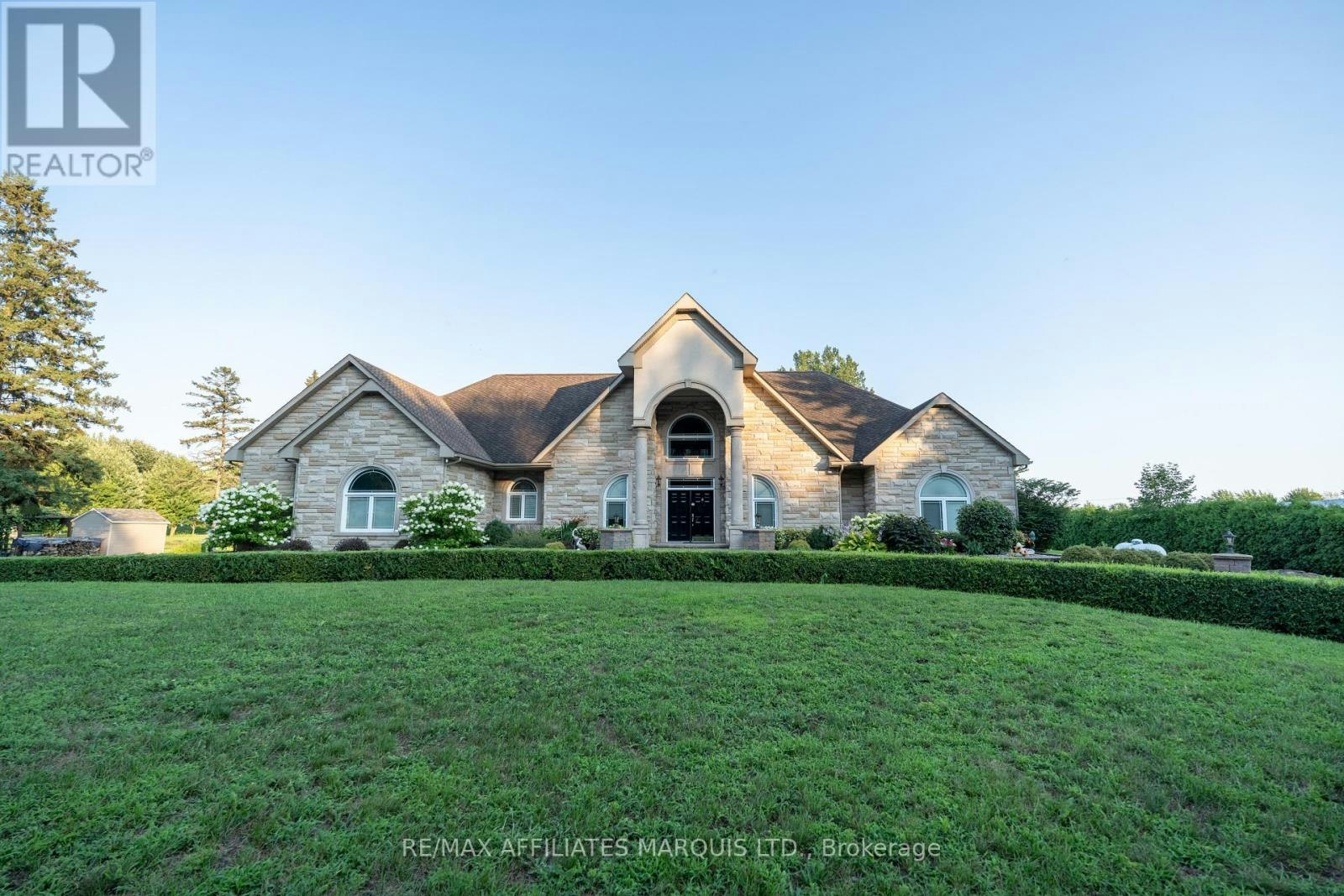 20190 2 County Rd Road, South Glengarry, ON, K0C 2C0
