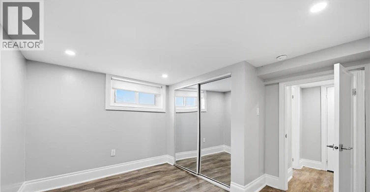 R-1 Kingswood Road, Toronto, ON, M4E 3N4 - 17
