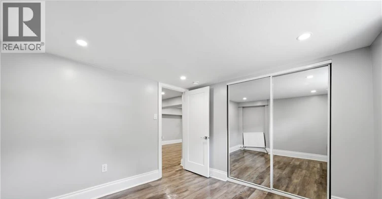 R-1 Kingswood Road, Toronto, ON, M4E 3N4 - 15