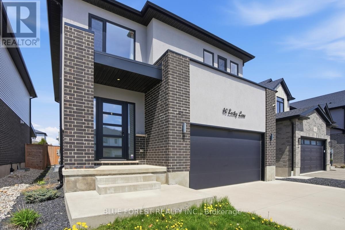 40 Locky Lane, Komoka, ON, N0L 1R0