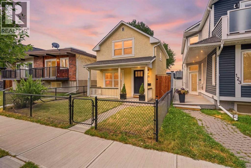 121 15 Street NW, Calgary, AB, T2N 2A8