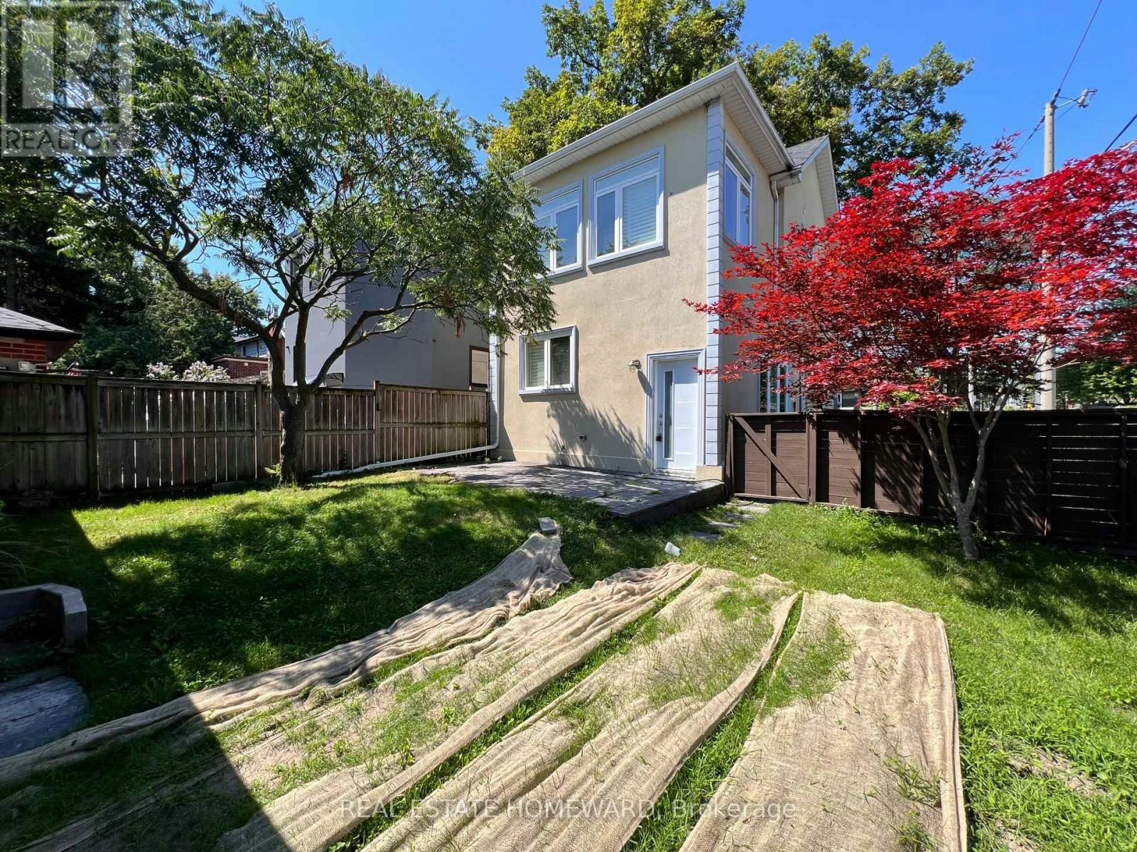 171 Westlake Avenue, Toronto, ON, M4C 4S3 - 8