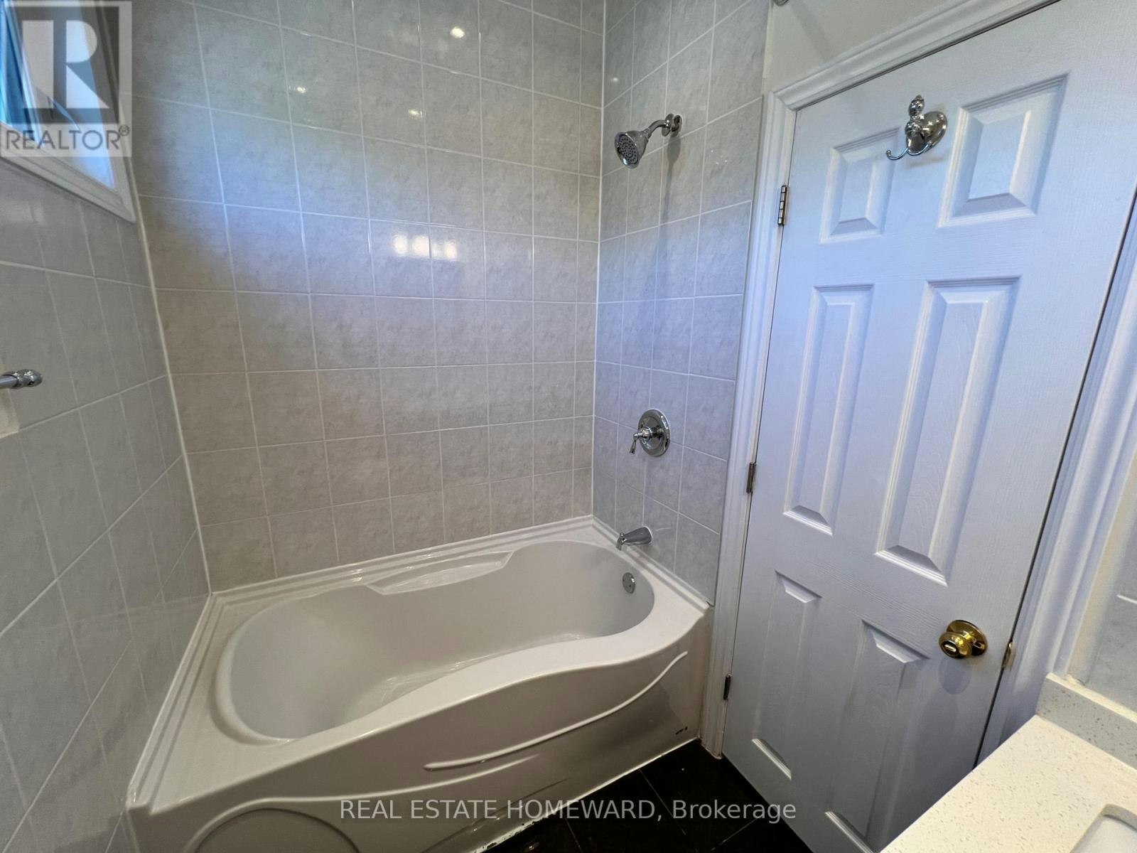 171 Westlake Avenue, Toronto, ON, M4C 4S3 - 25
