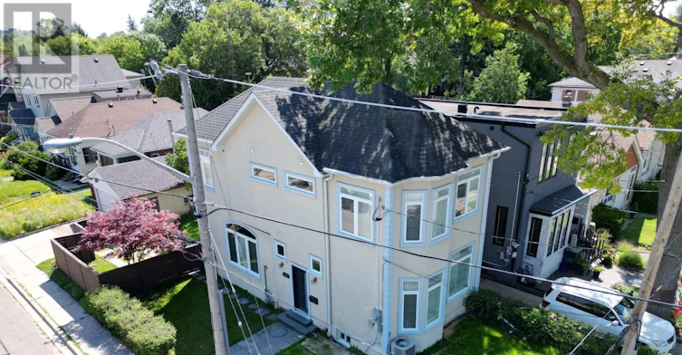 171 Westlake Avenue, Toronto, ON, M4C 4S3 - 2