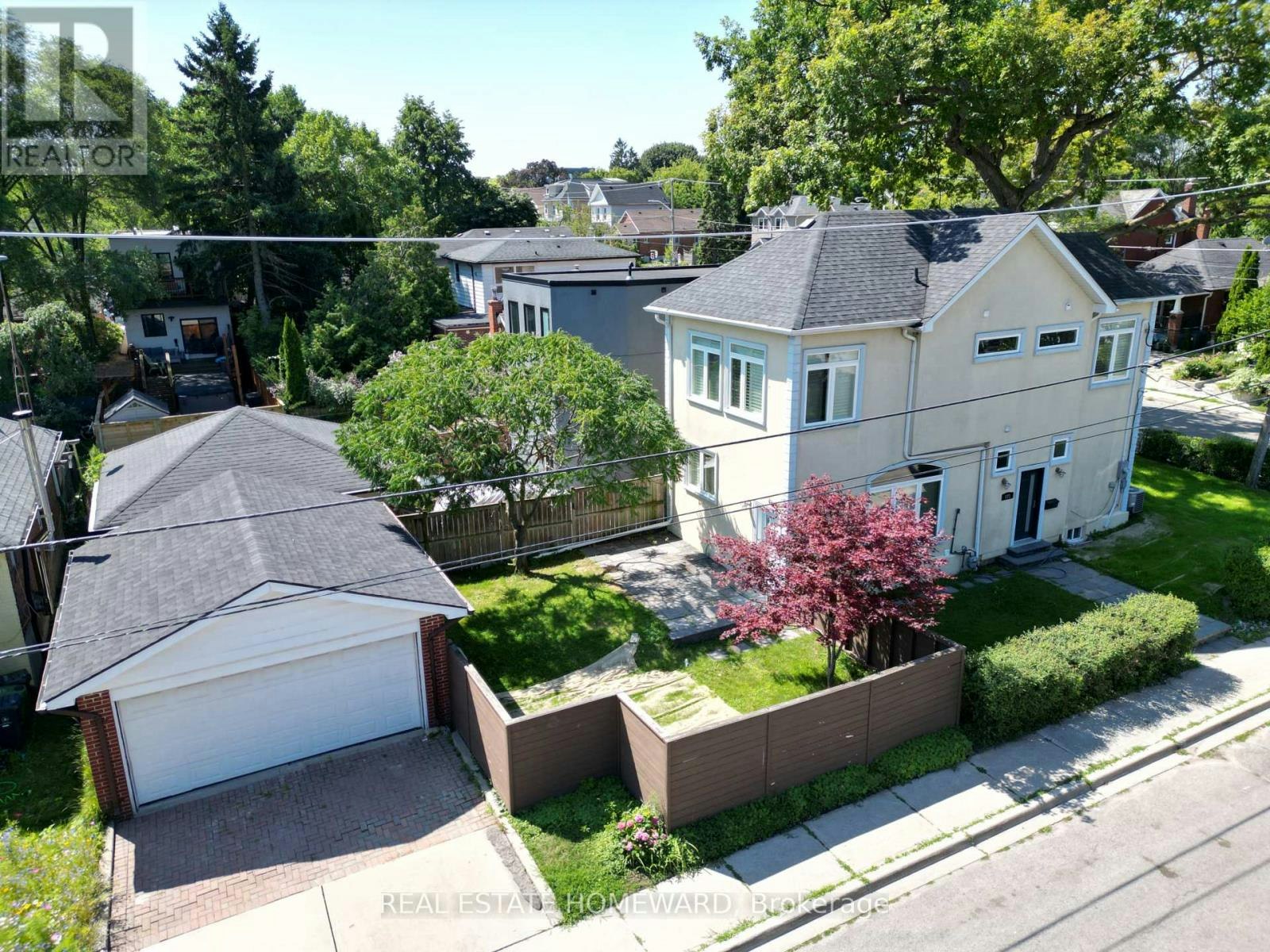 171 Westlake Avenue, Toronto, ON, M4C 4S3 - 3