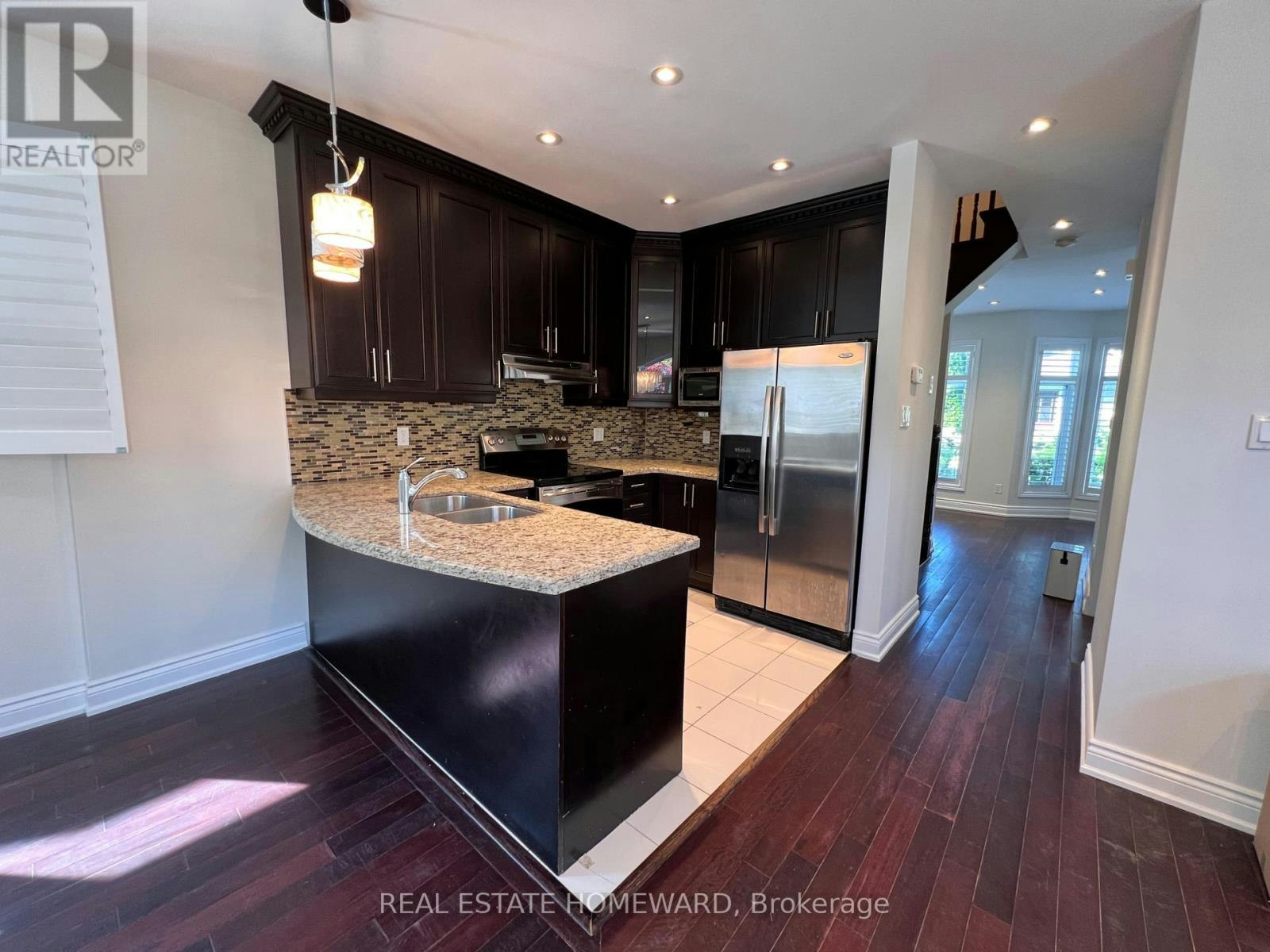 171 Westlake Avenue, Toronto, ON, M4C 4S3 - 16