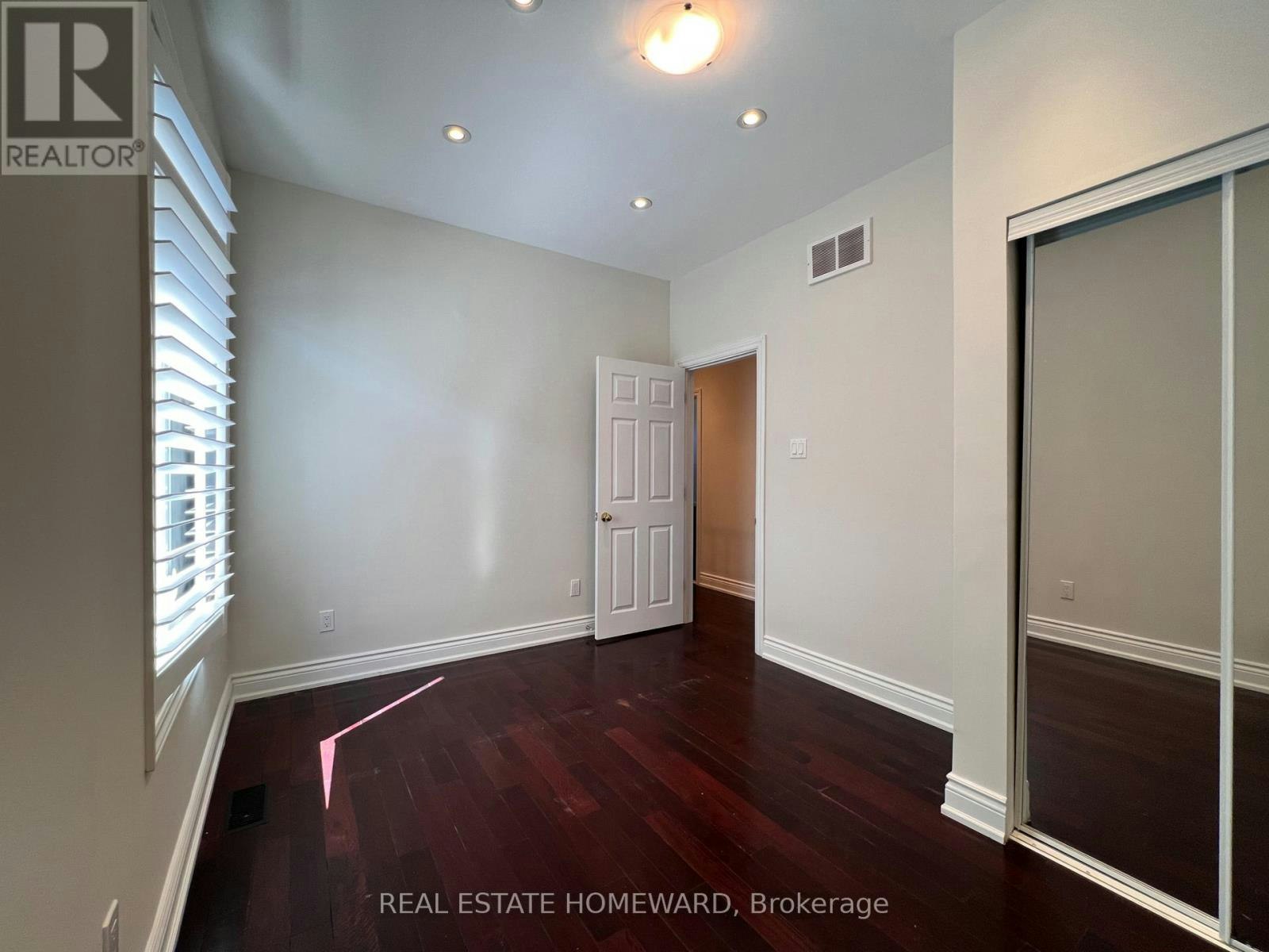 171 Westlake Avenue, Toronto, ON, M4C 4S3 - 27